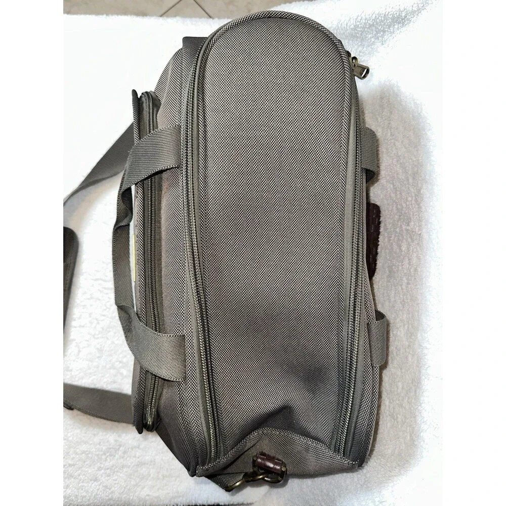 Tommy Bahama Essentials Travel Carry On Overnight Green Canvas Duffle Bag